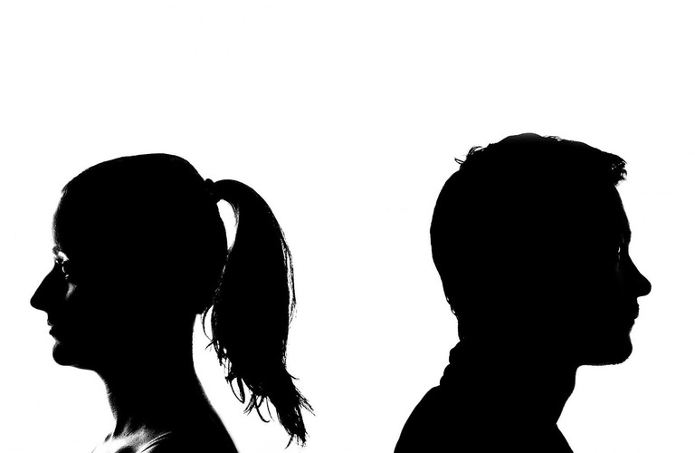 「どうしてこんなに、すれ違ってしまうんだろう」その想いを、一人で抱えなくていいんです。